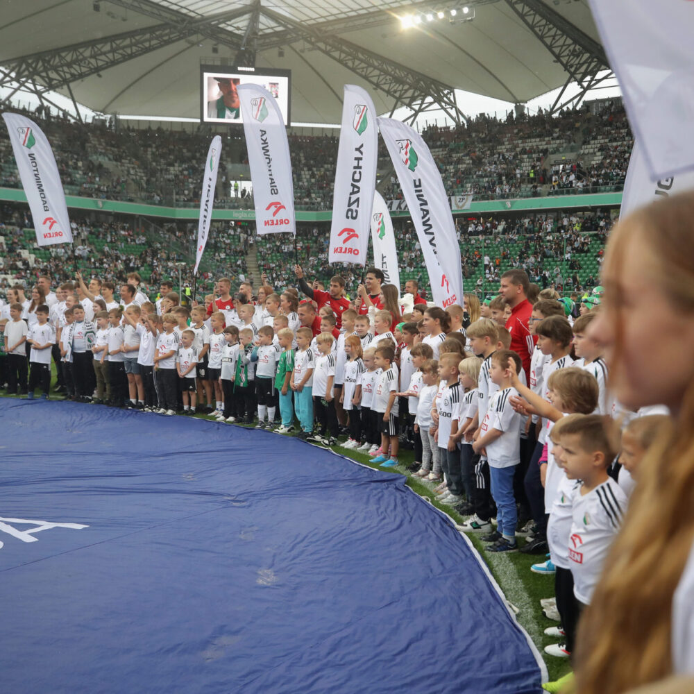 2025-09-14-legia-radomiak-mecz-kibice-jp-0174 2025-09-14-legia-radomiak-mecz-kibice-jp-0174